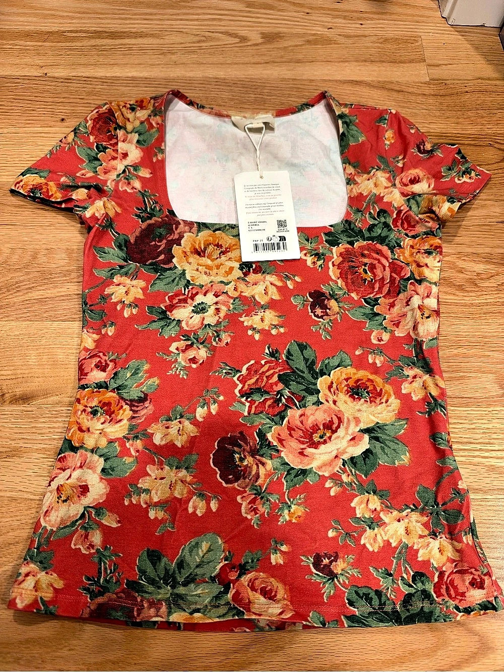 Sézane Floral Cotton Top in Red & Green Size Small NWT